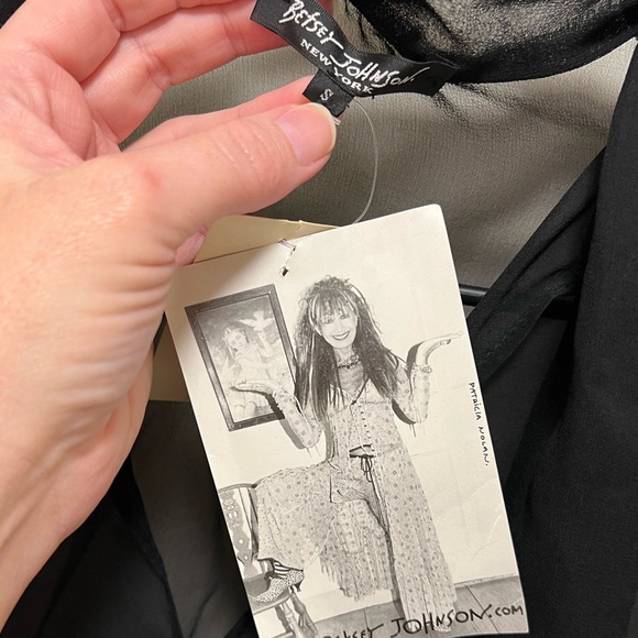 🚫SOLD🚫 Betsey Johnson Vintage Sheer Long Sleeve Blouse NWT - Picture 5 of 5